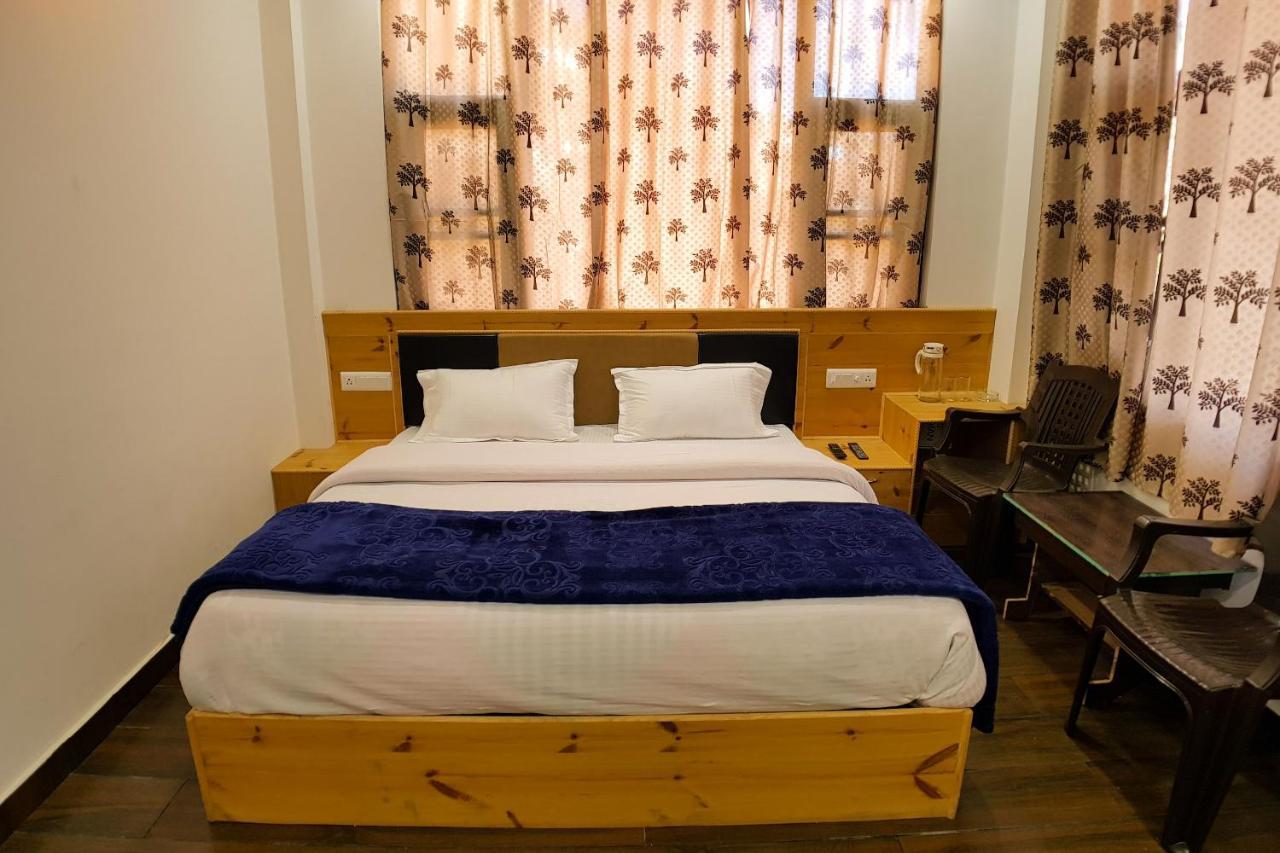 Grand Kailash Khajjiar Dalhousie Dış mekan fotoğraf