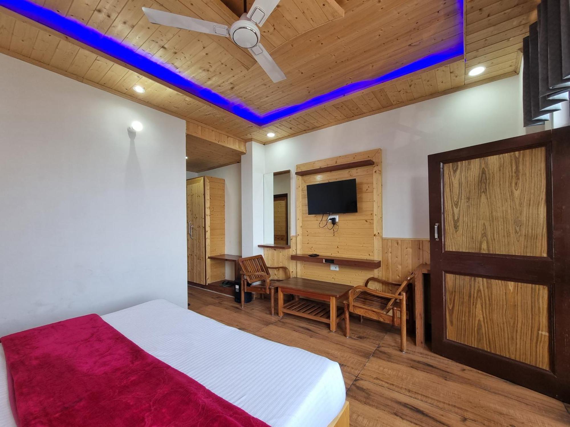 Grand Kailash Khajjiar Dalhousie Dış mekan fotoğraf